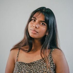 Meet your Posher, Upavee